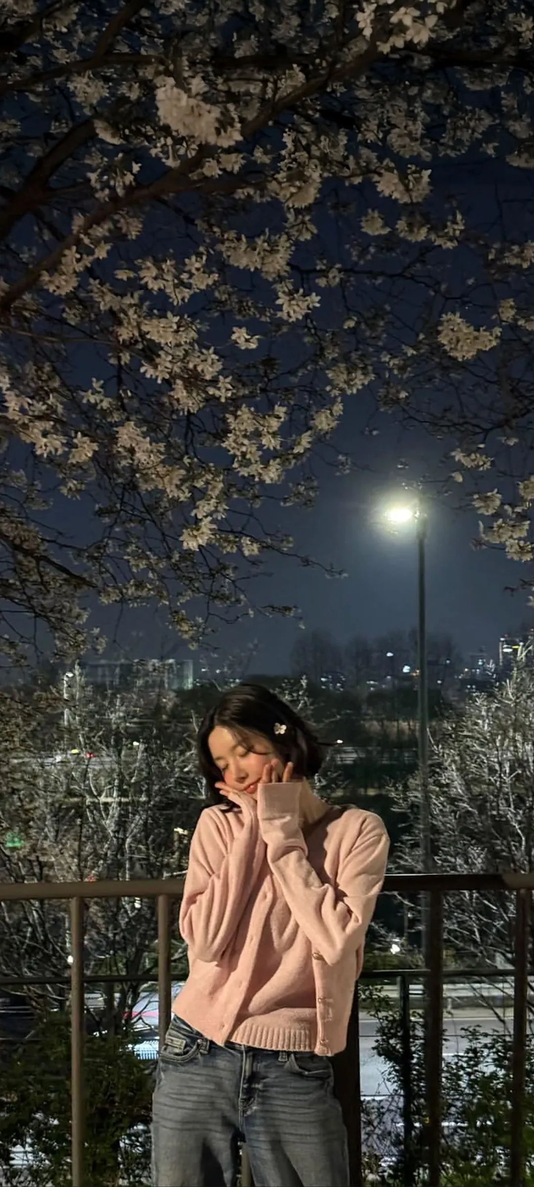 วอลเปเปอร์ หน้าจอล็อก มือถือ Kwon Eun-bi 4K HD ดาวน์โหลด — IZ*ONE