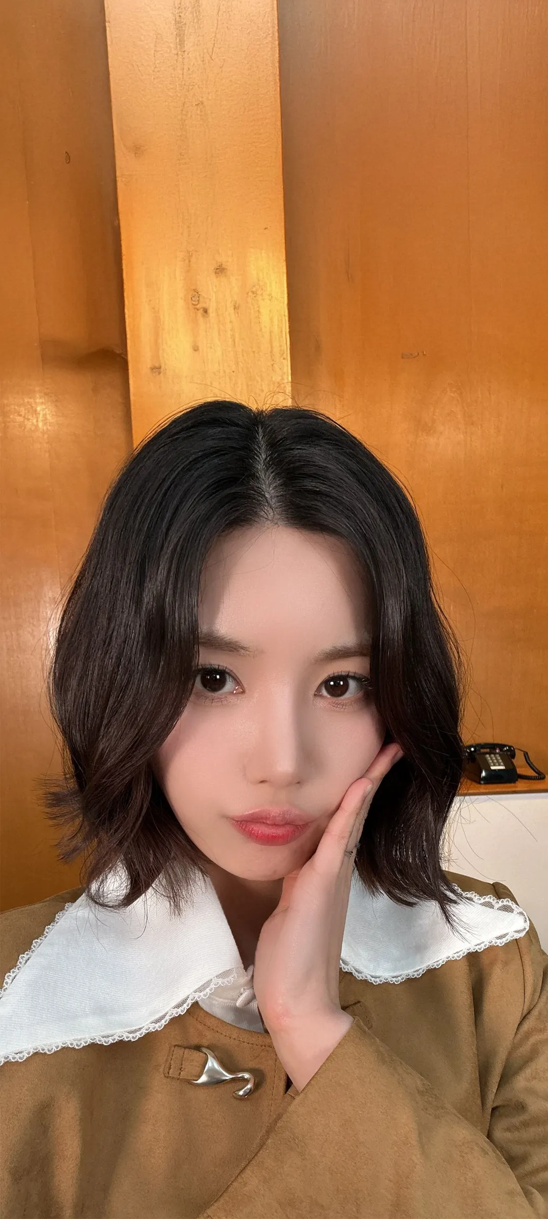 วอลเปเปอร์ หน้าจอล็อก มือถือ Kwon Eun-bi 4K HD ดาวน์โหลด — IZ*ONE