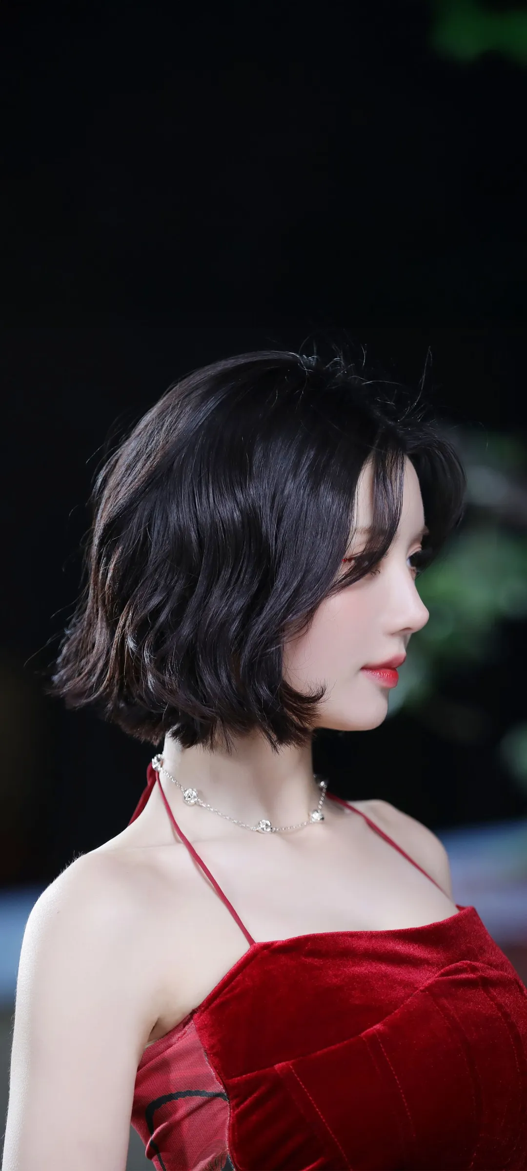 วอลเปเปอร์ หน้าจอล็อก มือถือ Kwon Eun-bi 4K HD ดาวน์โหลด — IZ*ONE