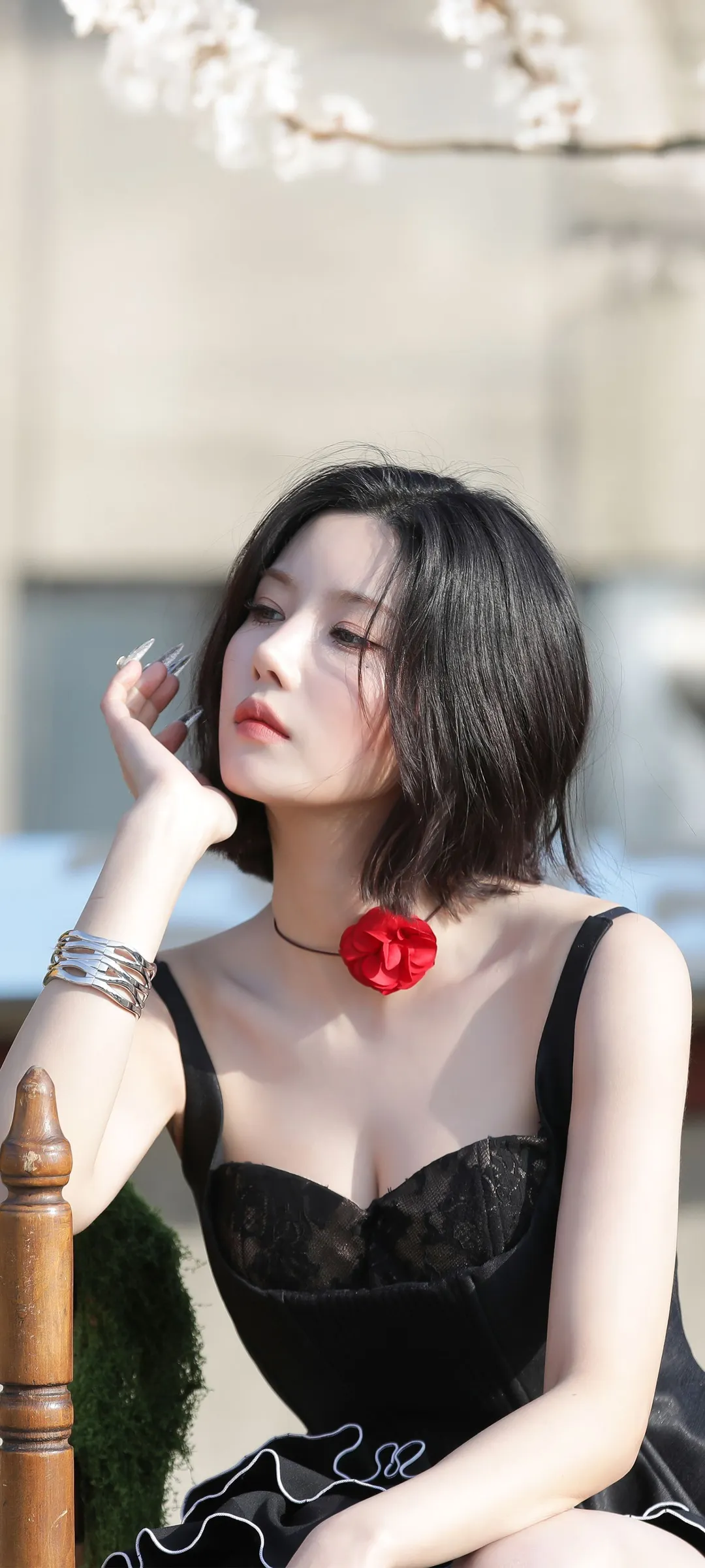 วอลเปเปอร์ หน้าจอล็อก มือถือ Kwon Eun-bi 4K HD ดาวน์โหลด — IZ*ONE