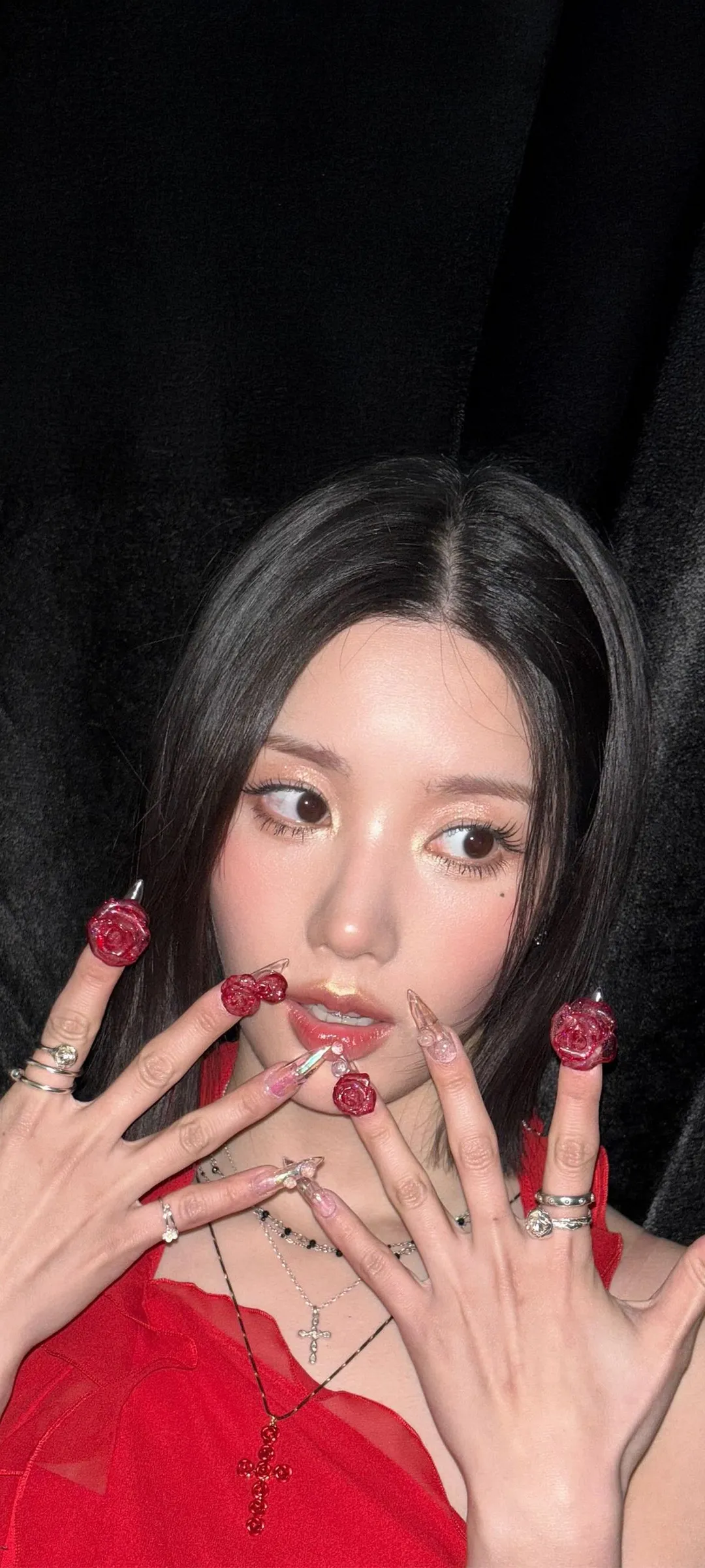 วอลเปเปอร์ หน้าจอล็อก มือถือ Kwon Eun-bi 4K HD ดาวน์โหลด — IZ*ONE