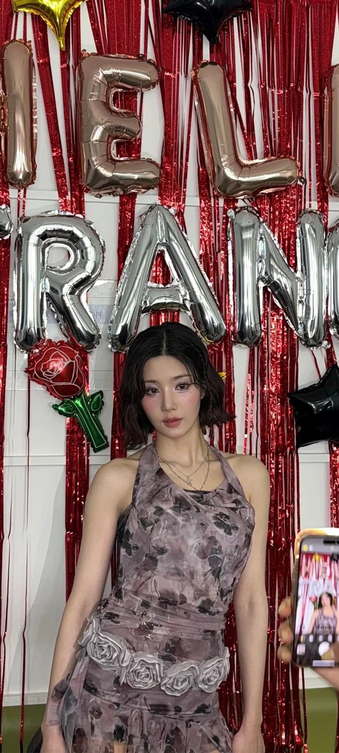 Kwon Eun-bi kilit ekranı telefon duvar kağıdı 4K HD i̇ndir — IZ*ONE