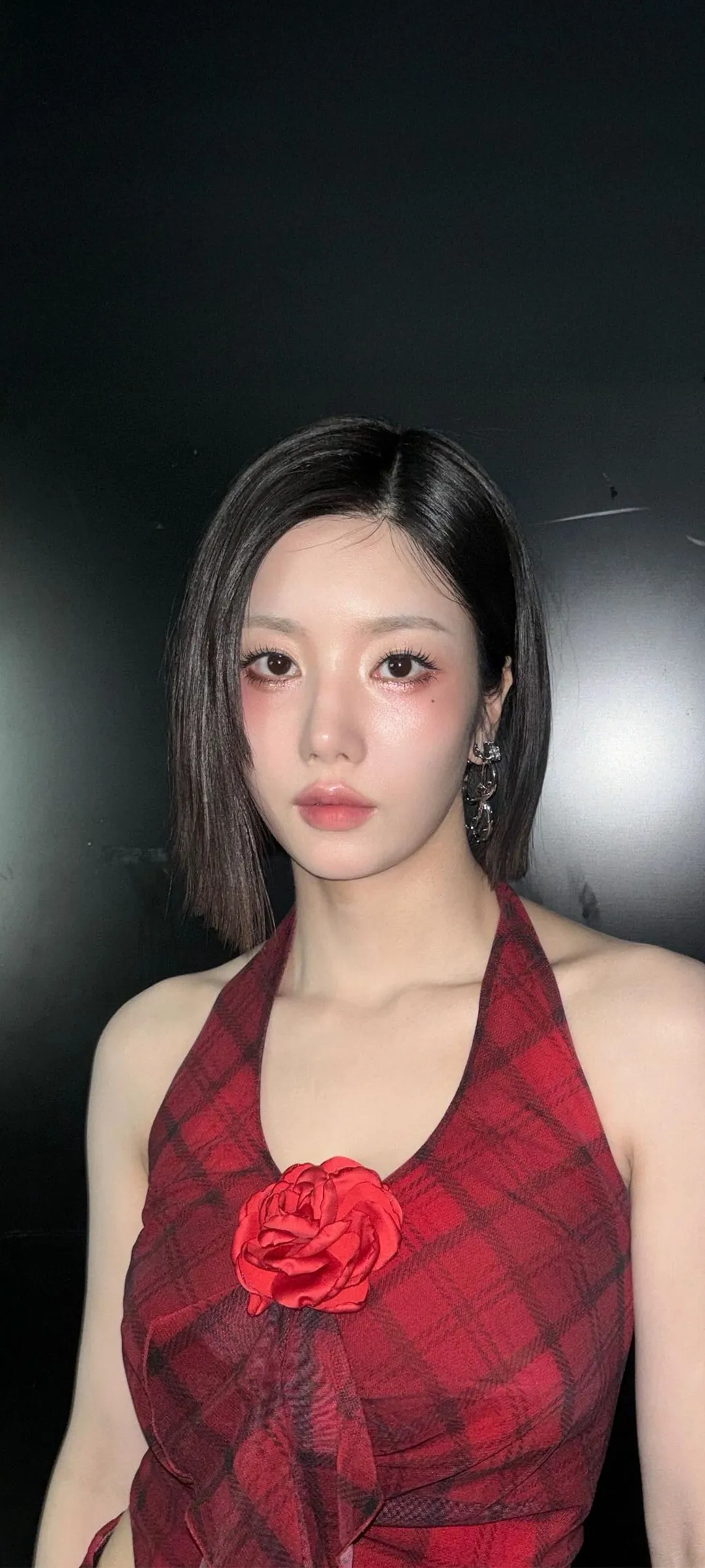 วอลเปเปอร์ หน้าจอล็อก มือถือ Kwon Eun-bi 4K HD ดาวน์โหลด — IZ*ONE