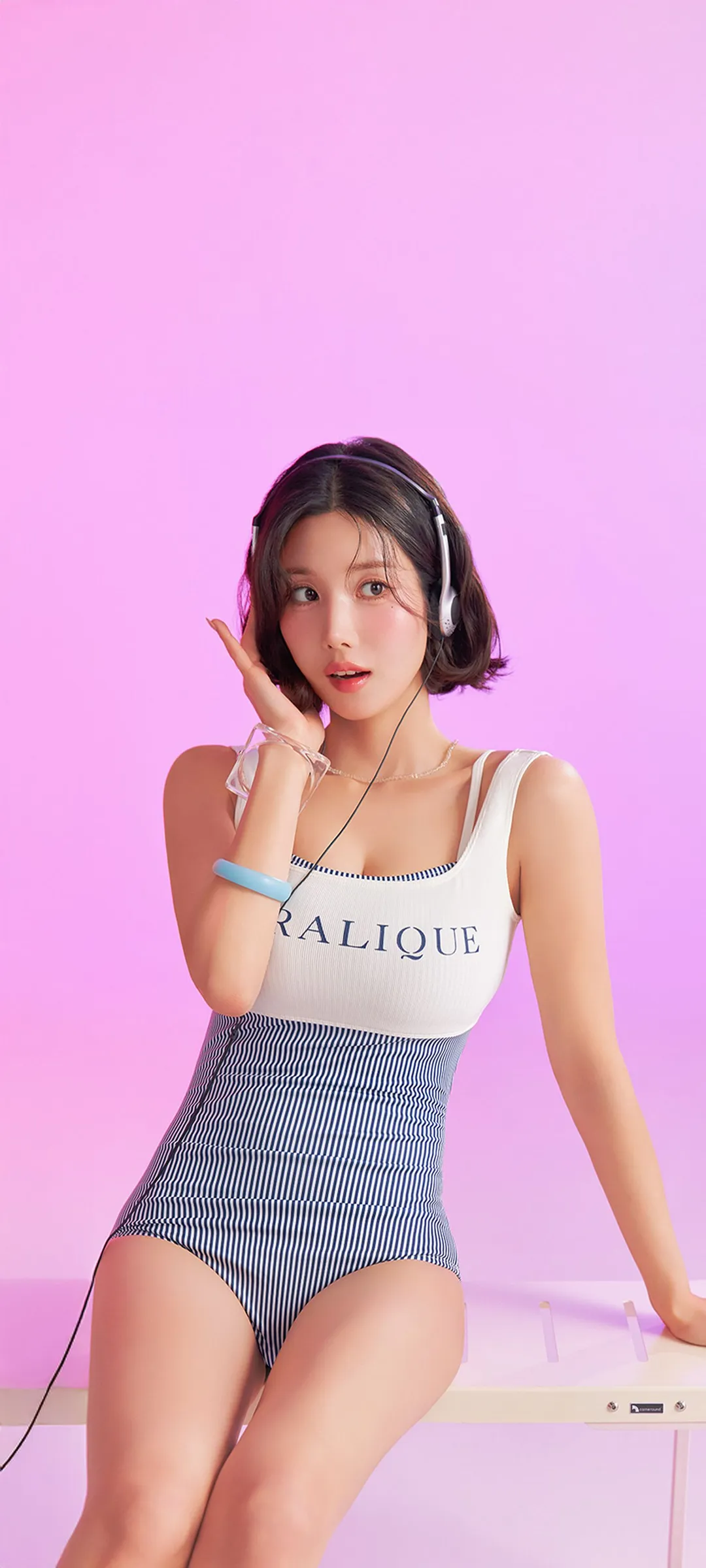 วอลเปเปอร์ หน้าจอล็อก มือถือ Kwon Eun-bi 4K HD ดาวน์โหลด — IZ*ONE