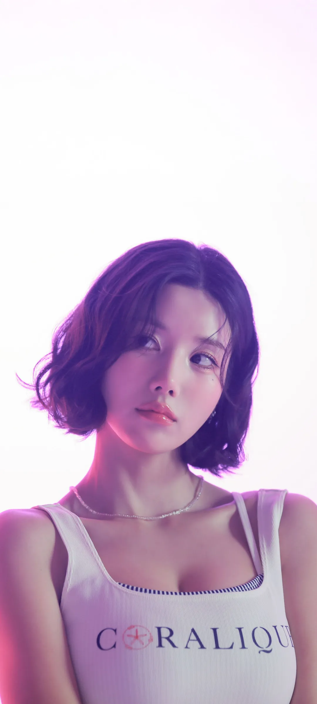 วอลเปเปอร์ หน้าจอล็อก มือถือ Kwon Eun-bi 4K HD ดาวน์โหลด — IZ*ONE