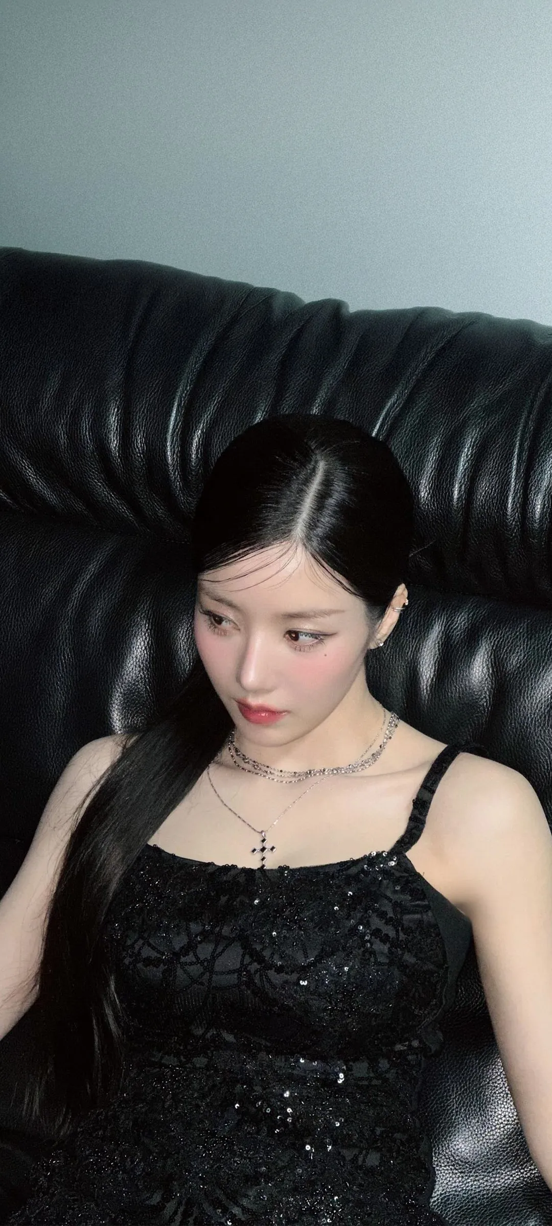 วอลเปเปอร์ หน้าจอล็อก มือถือ Kwon Eun-bi 4K HD ดาวน์โหลด — IZ*ONE