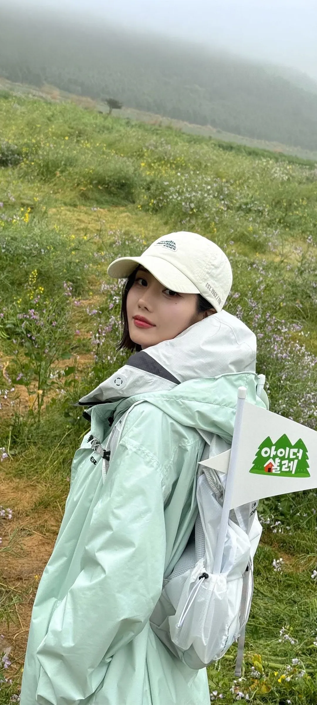 วอลเปเปอร์ หน้าจอล็อก มือถือ Kwon Eun-bi 4K HD ดาวน์โหลด — IZ*ONE
