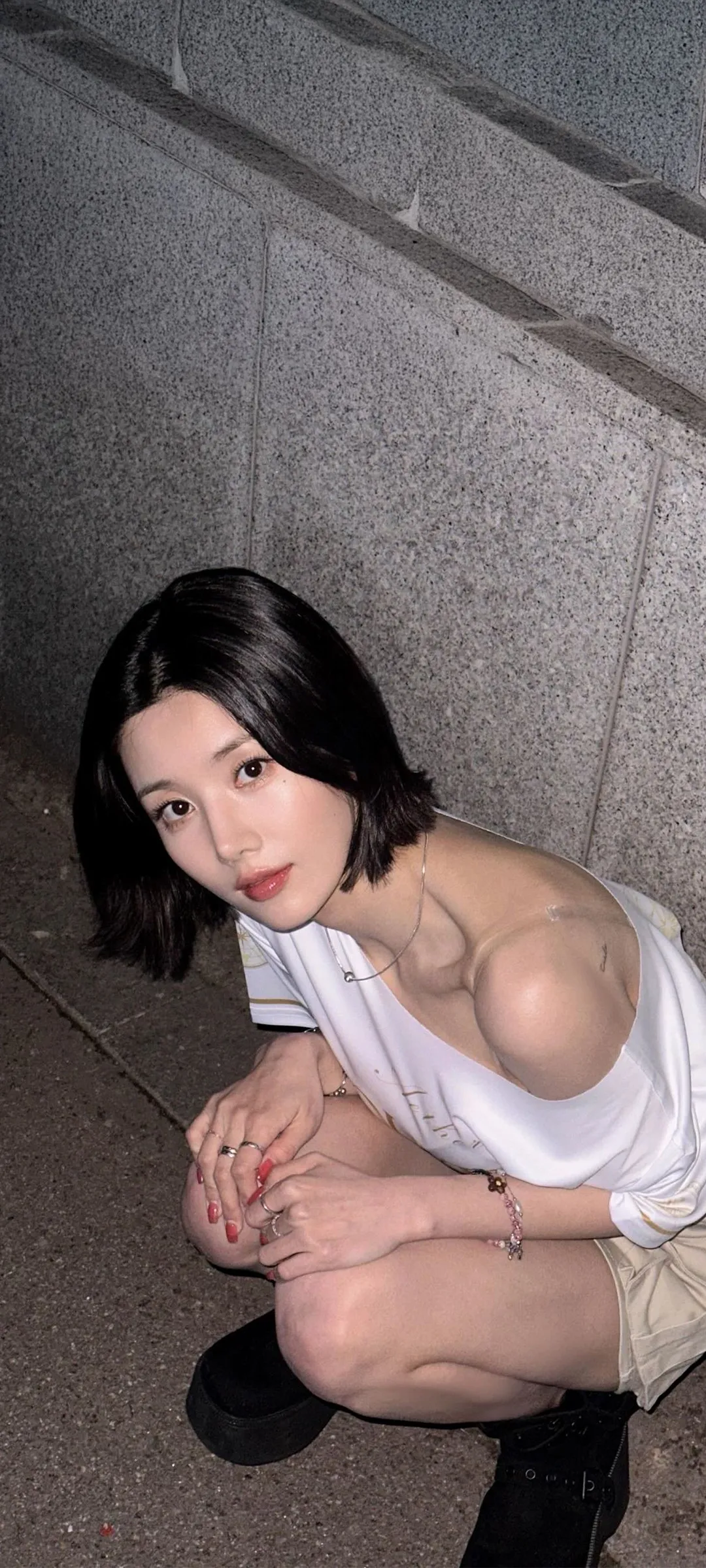 วอลเปเปอร์ หน้าจอล็อก มือถือ Kwon Eun-bi 4K HD ดาวน์โหลด — IZ*ONE