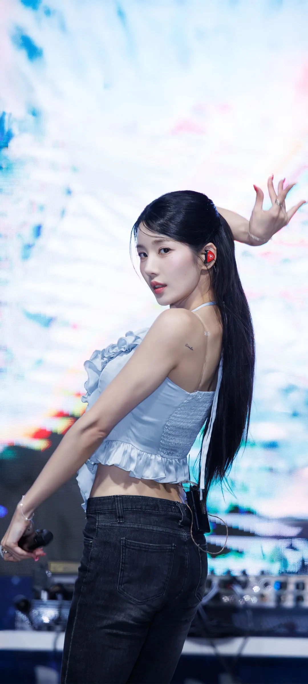 วอลเปเปอร์ หน้าจอล็อก มือถือ Kwon Eun-bi 4K HD ดาวน์โหลด — IZ*ONE