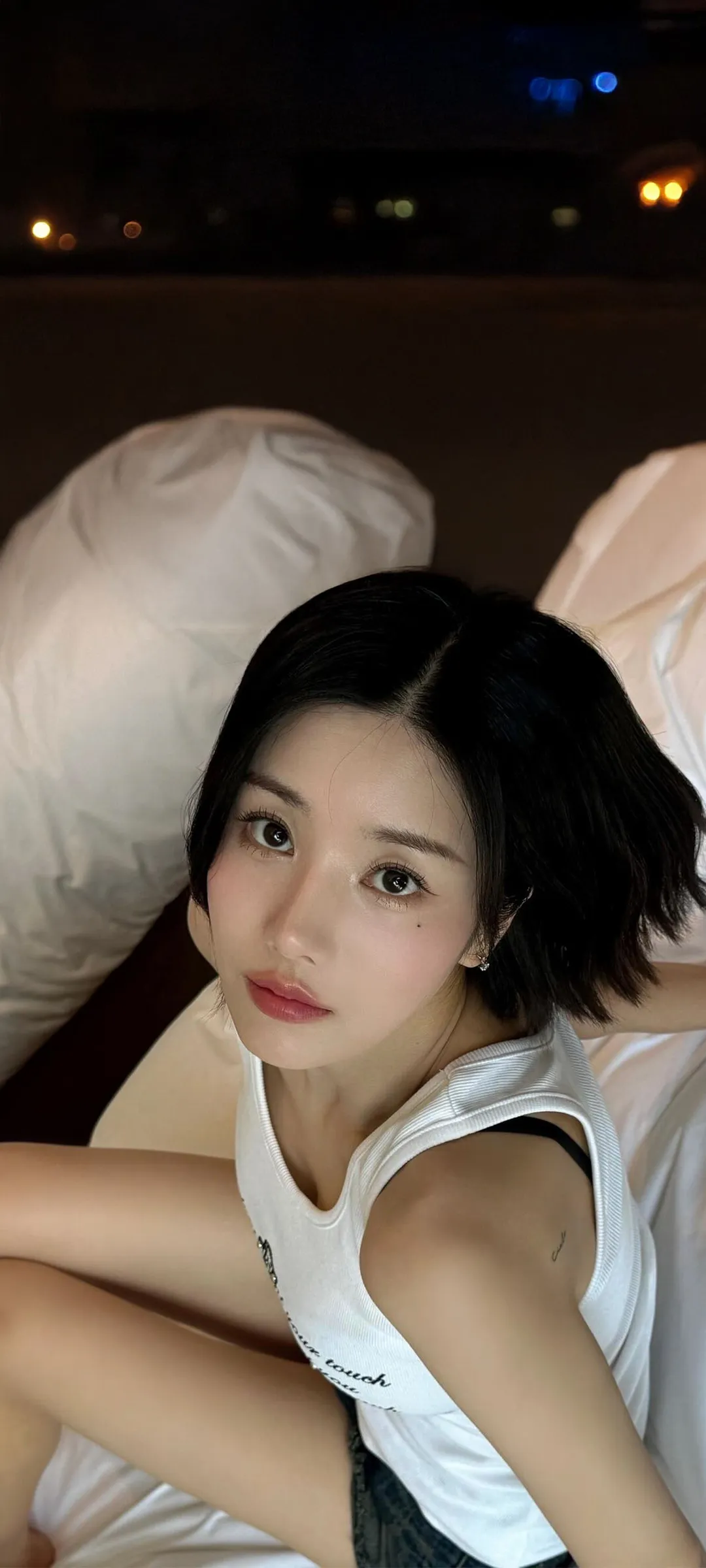 วอลเปเปอร์ หน้าจอล็อก มือถือ Kwon Eun-bi 4K HD ดาวน์โหลด — IZ*ONE
