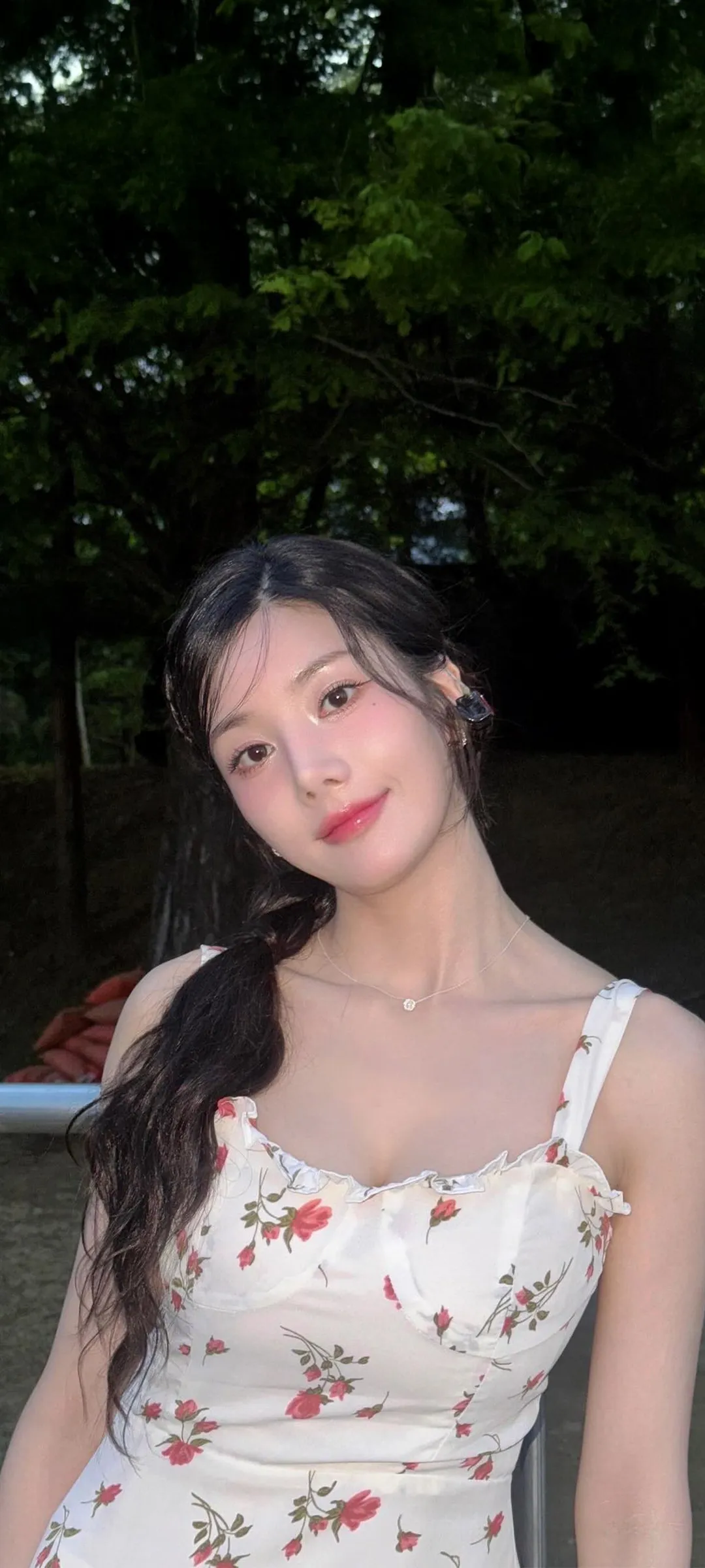 วอลเปเปอร์ หน้าจอล็อก มือถือ Kwon Eun-bi 4K HD ดาวน์โหลด — IZ*ONE