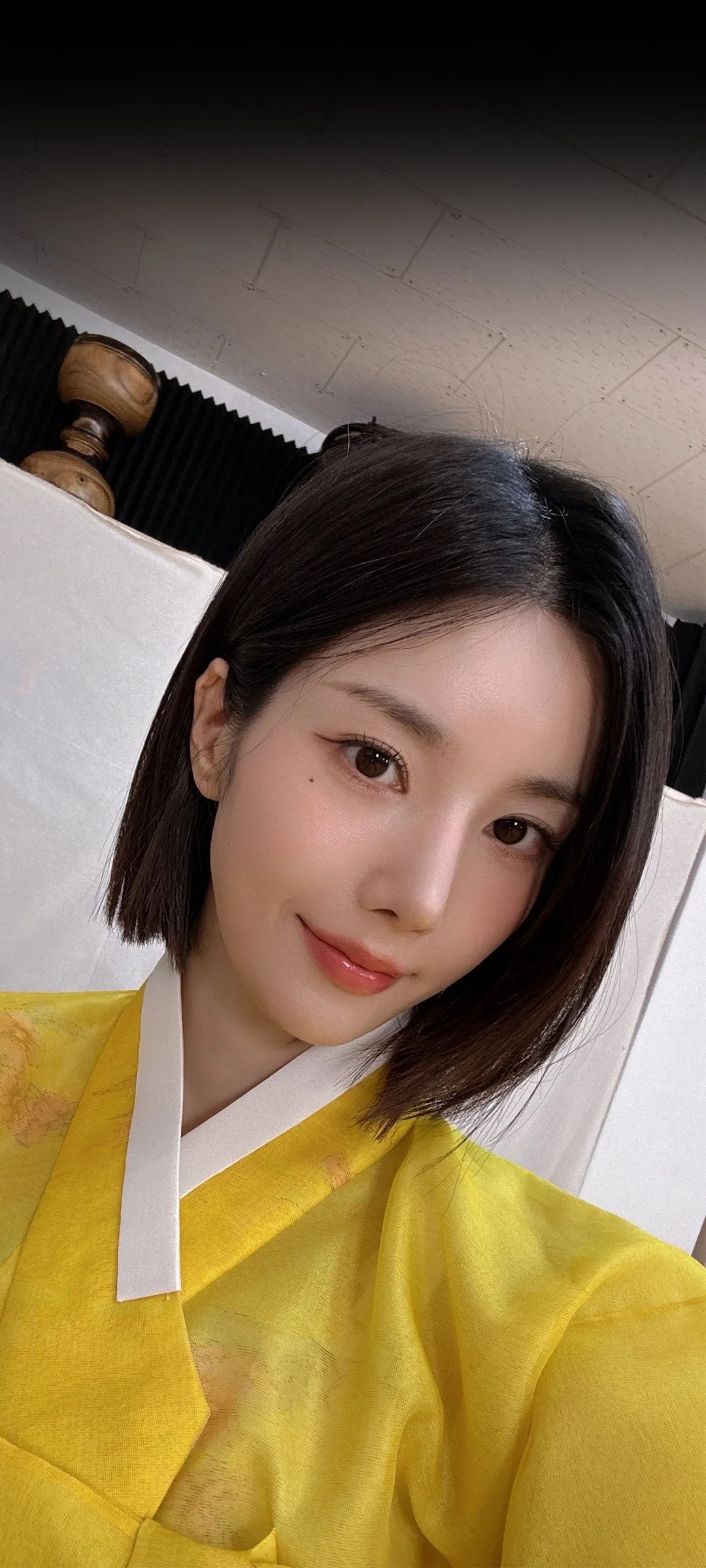 วอลเปเปอร์ หน้าจอล็อก มือถือ Kwon Eun-bi 4K HD ดาวน์โหลด — IZ*ONE