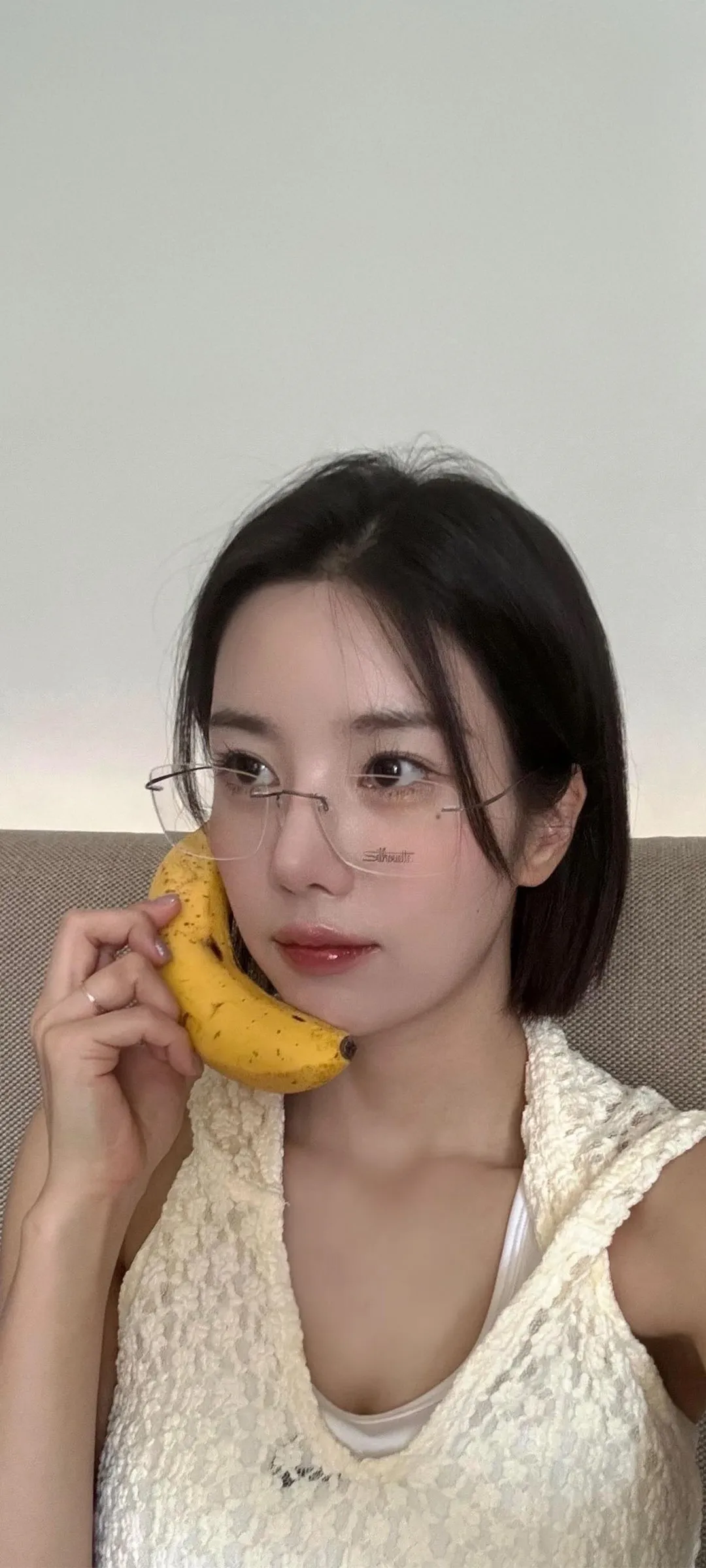 วอลเปเปอร์ หน้าจอล็อก มือถือ Kwon Eun-bi 4K HD ดาวน์โหลด — IZ*ONE