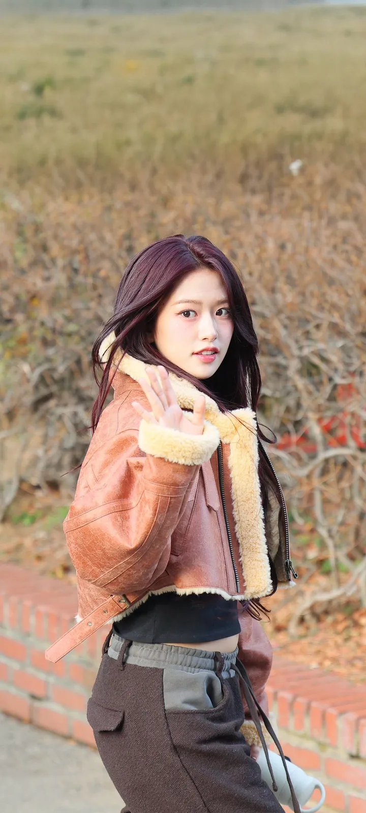 Fond d'écran de verrouillage mobile An Yu-jin 4K HD télécharger — IZ*ONE, IVE