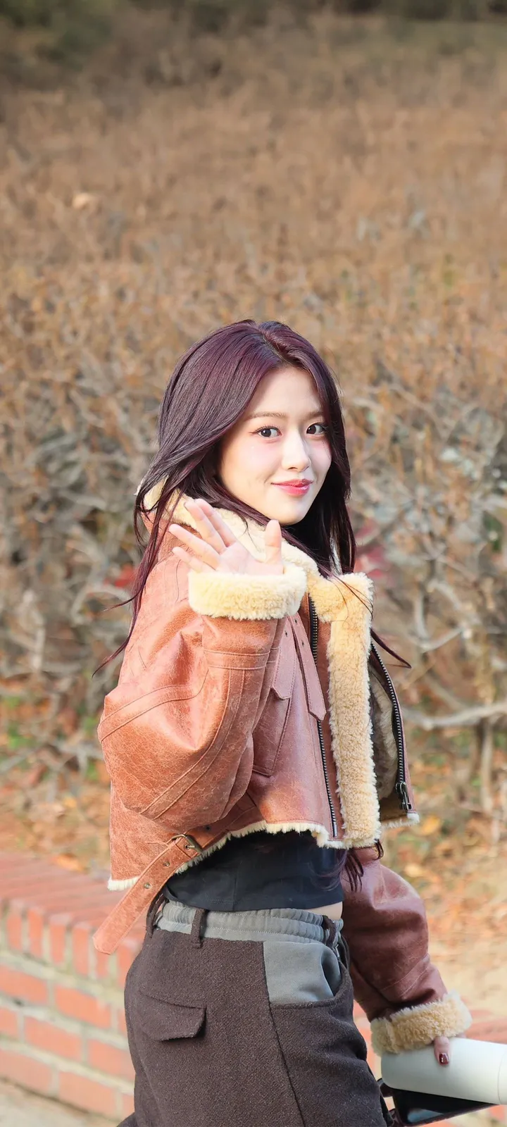 Fond d'écran de verrouillage mobile An Yu-jin 4K HD télécharger — IZ*ONE, IVE