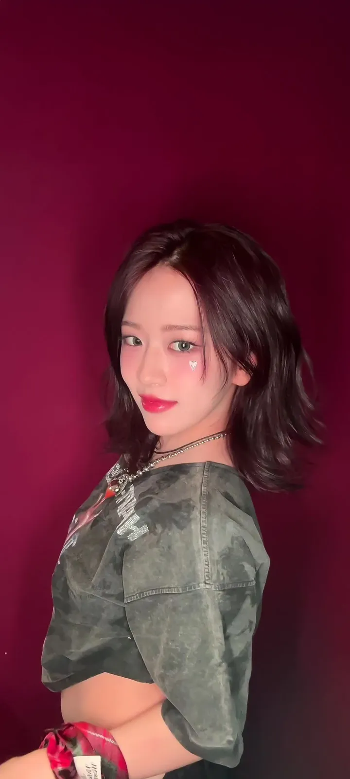 Fond d'écran de verrouillage mobile An Yu-jin 4K HD télécharger — IZ*ONE, IVE