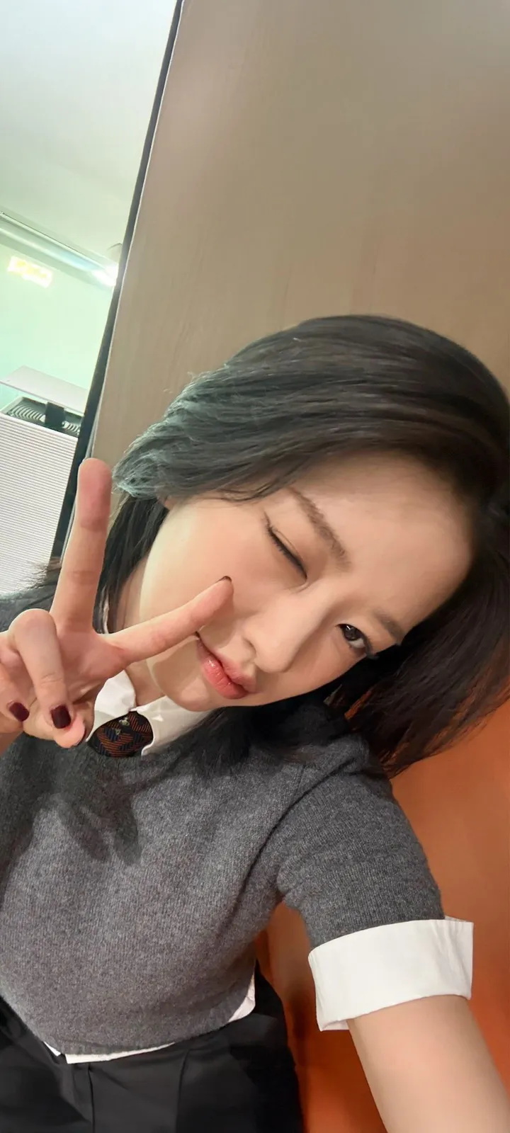 Fond d'écran de verrouillage mobile An Yu-jin 4K HD télécharger — IZ*ONE, IVE