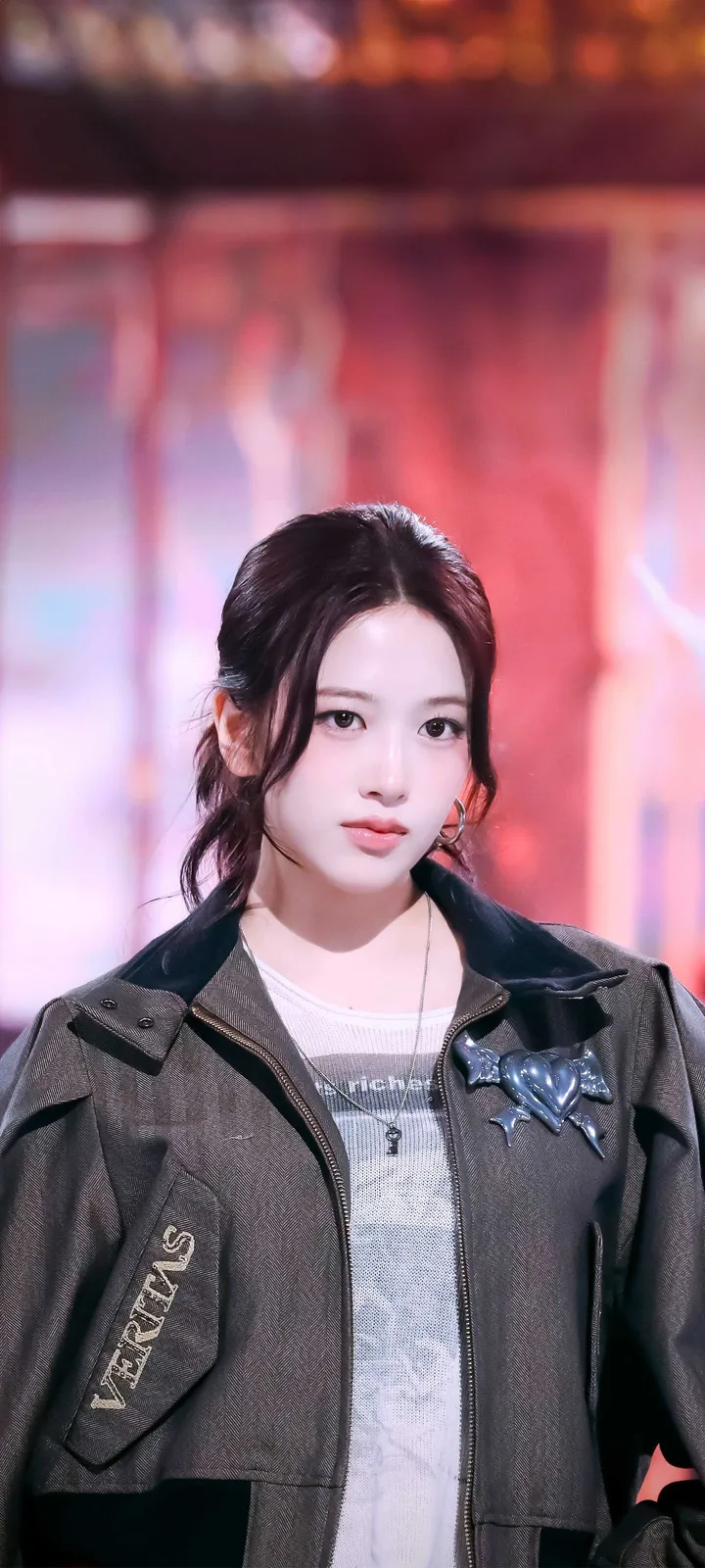 Fond d'écran de verrouillage mobile An Yu-jin 4K HD télécharger — IZ*ONE, IVE