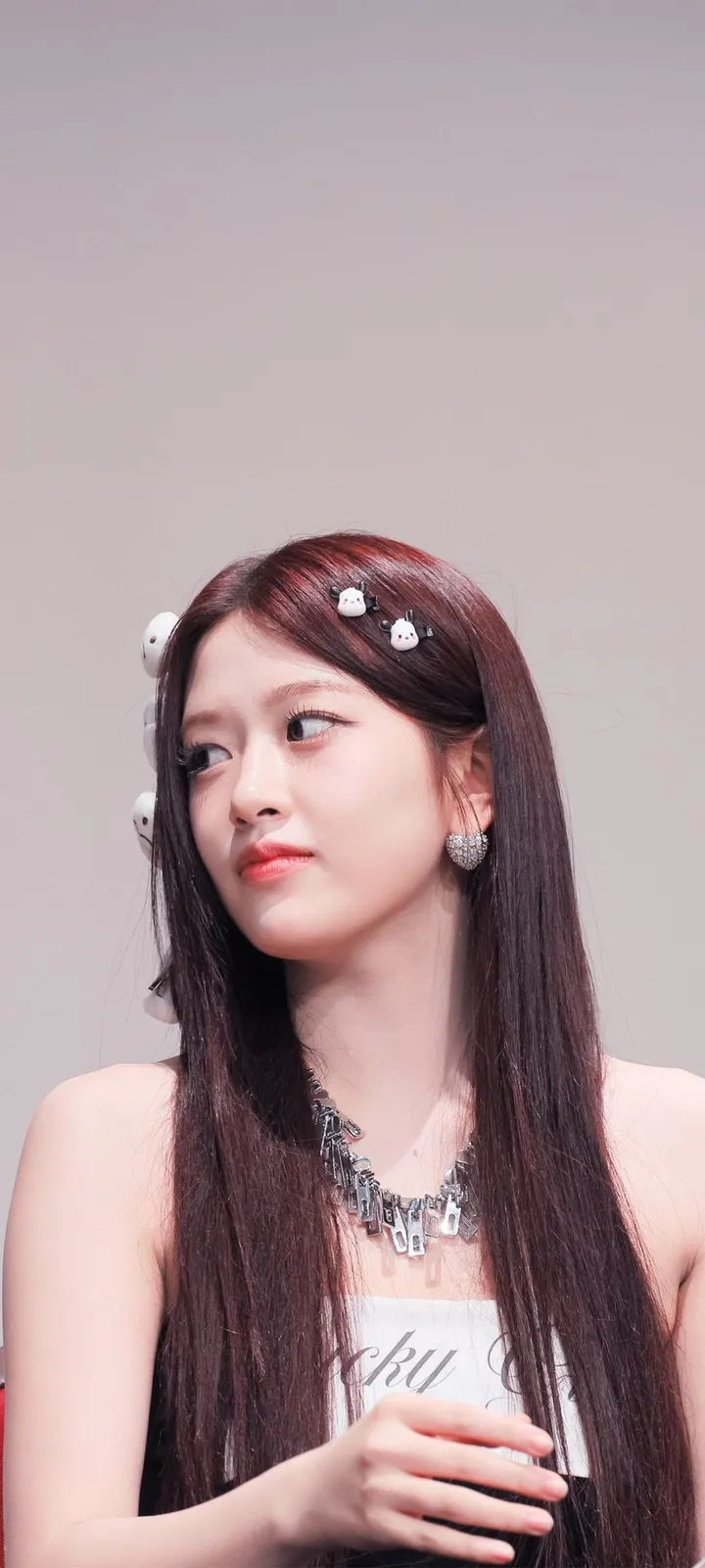 Fond d'écran de verrouillage mobile An Yu-jin 4K HD télécharger — IZ*ONE, IVE