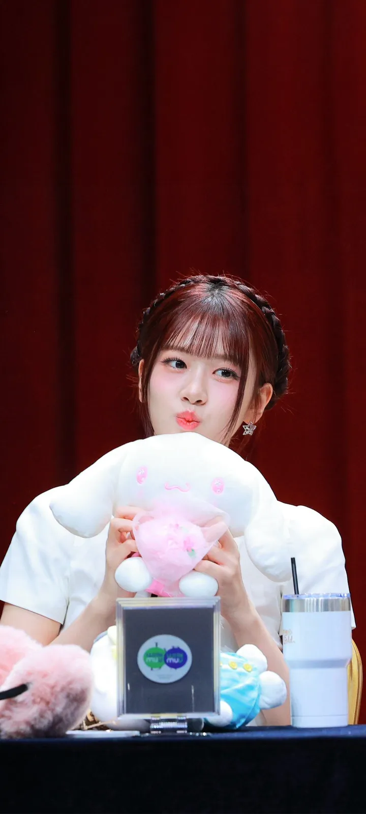 Fond d'écran de verrouillage mobile An Yu-jin 4K HD télécharger — IZ*ONE, IVE