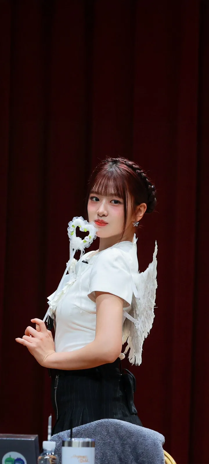 Fond d'écran de verrouillage mobile An Yu-jin 4K HD télécharger — IZ*ONE, IVE