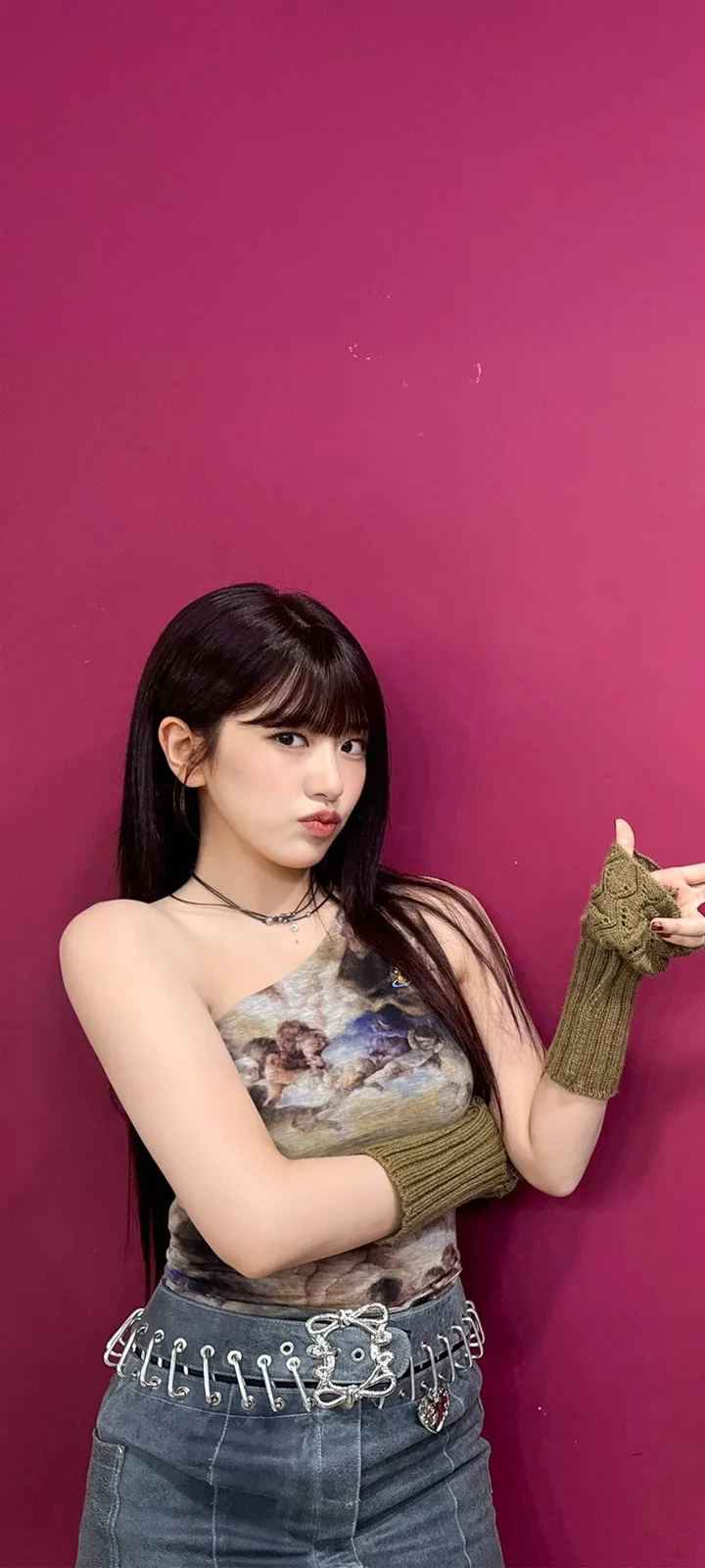 Fond d'écran de verrouillage mobile An Yu-jin 4K HD télécharger — IZ*ONE, IVE