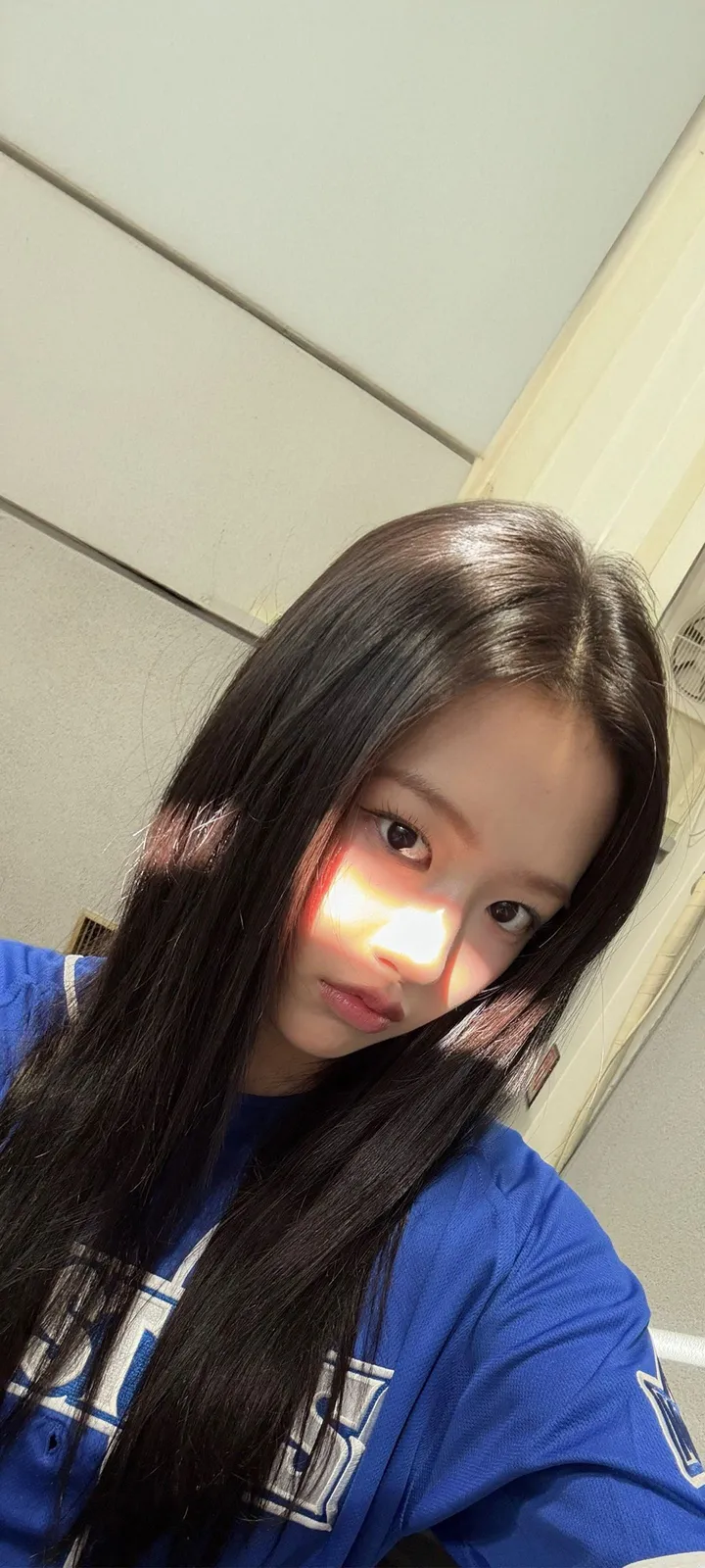 Fond d'écran de verrouillage mobile An Yu-jin 4K HD télécharger — IZ*ONE, IVE