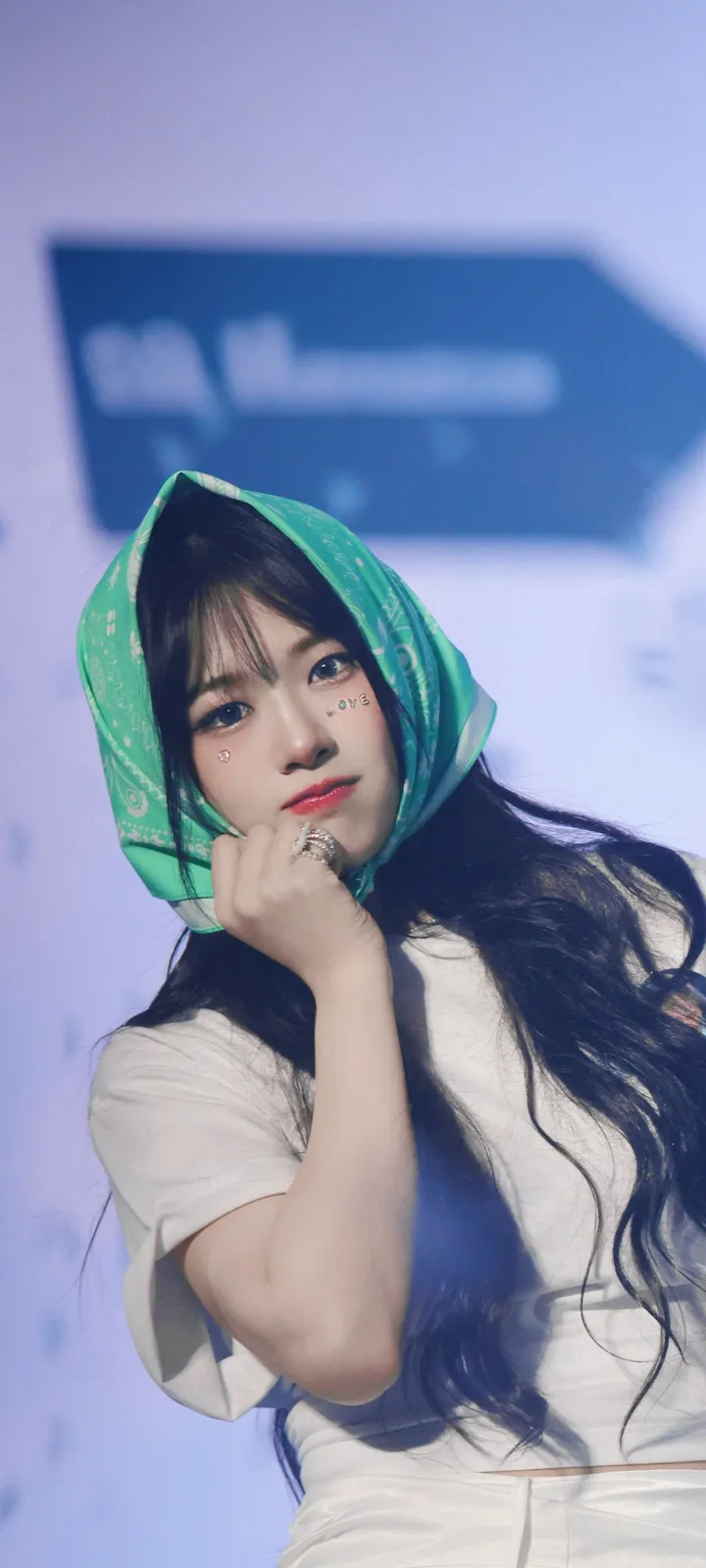 Fond d'écran de verrouillage mobile An Yu-jin 4K HD télécharger — IZ*ONE, IVE