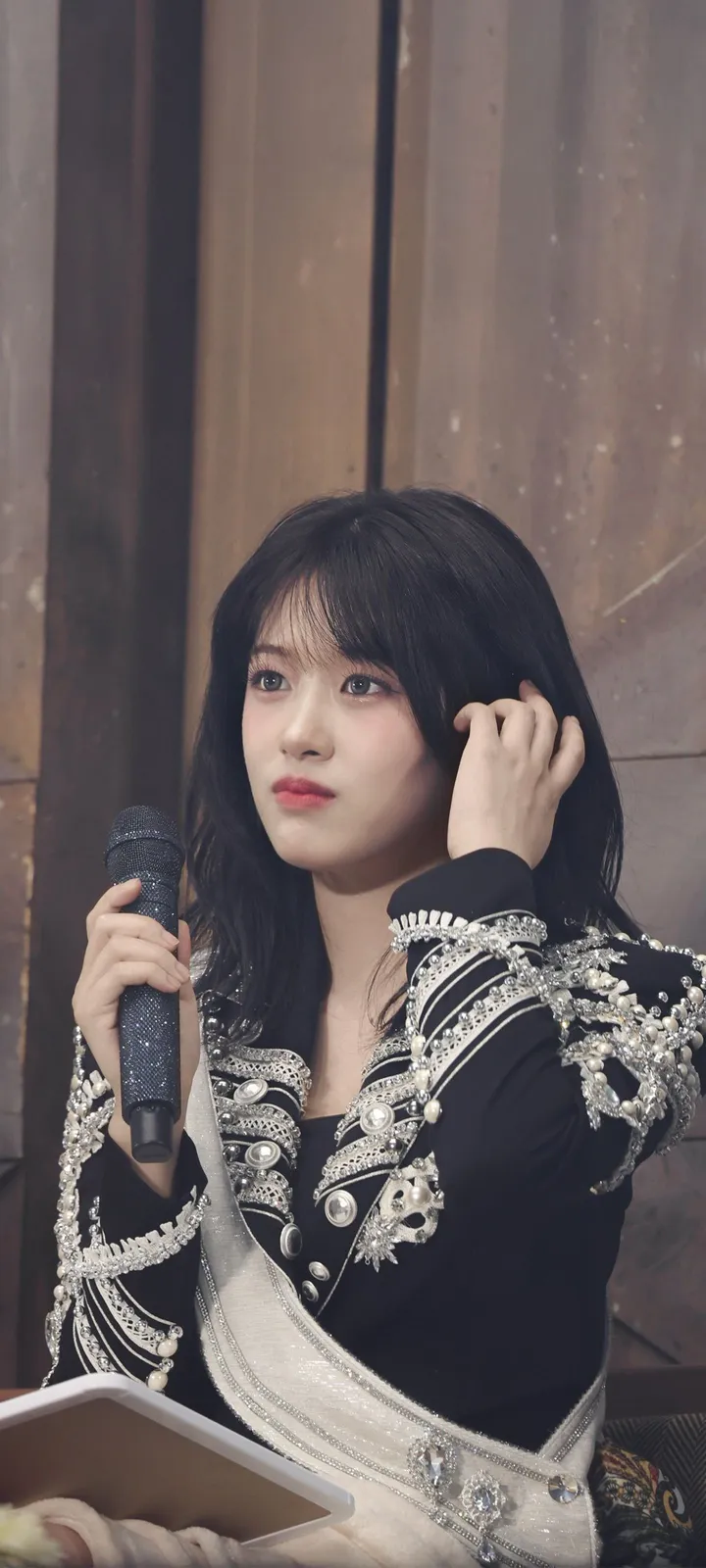 Fond d'écran de verrouillage mobile An Yu-jin 4K HD télécharger — IZ*ONE, IVE