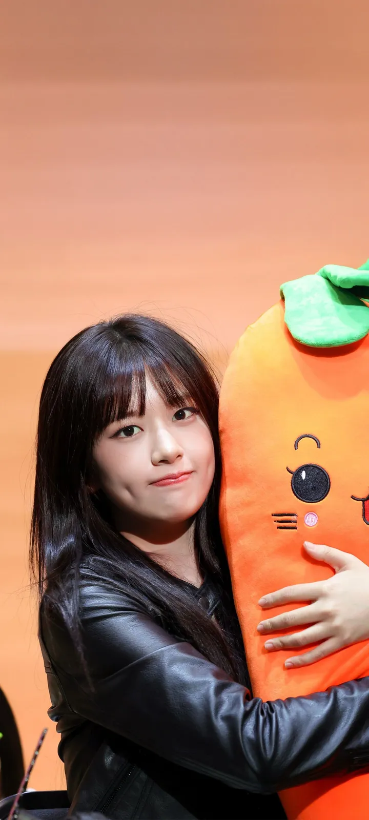Fond d'écran de verrouillage mobile An Yu-jin 4K HD télécharger — IZ*ONE, IVE