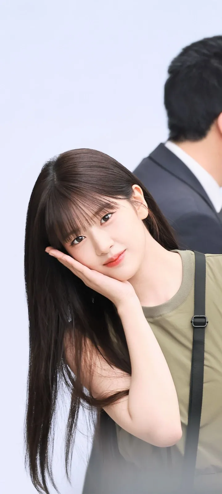 Fond d'écran de verrouillage mobile An Yu-jin 4K HD télécharger — IZ*ONE, IVE