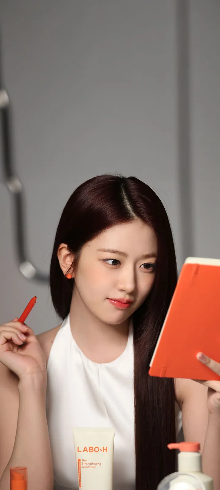 Fond d'écran de verrouillage mobile An Yu-jin 4K HD télécharger — IZ*ONE, IVE