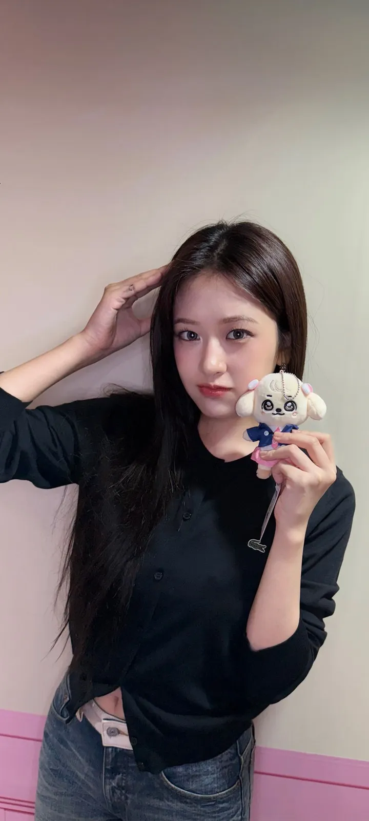 Fond d'écran de verrouillage mobile An Yu-jin 4K HD télécharger — IZ*ONE, IVE