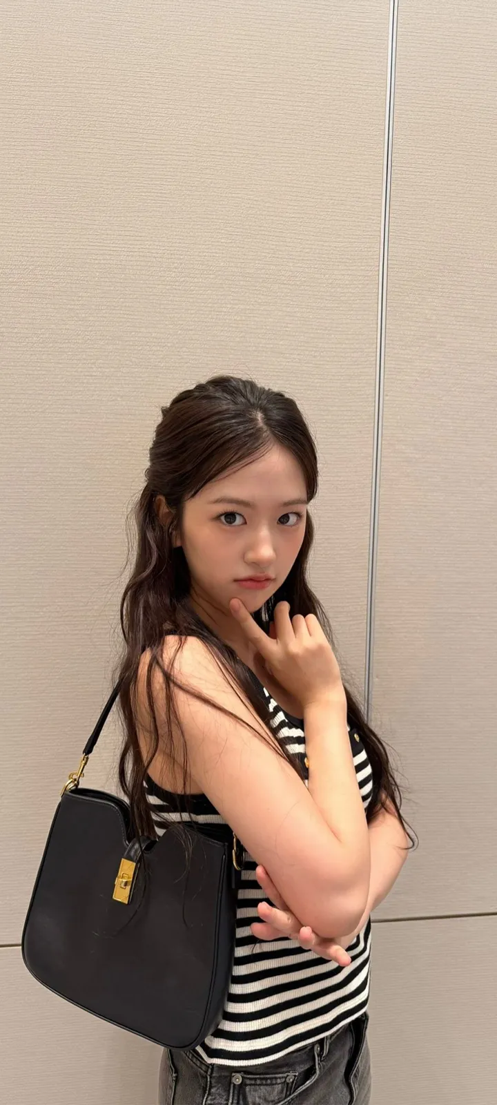 Fond d'écran de verrouillage mobile An Yu-jin 4K HD télécharger — IZ*ONE, IVE
