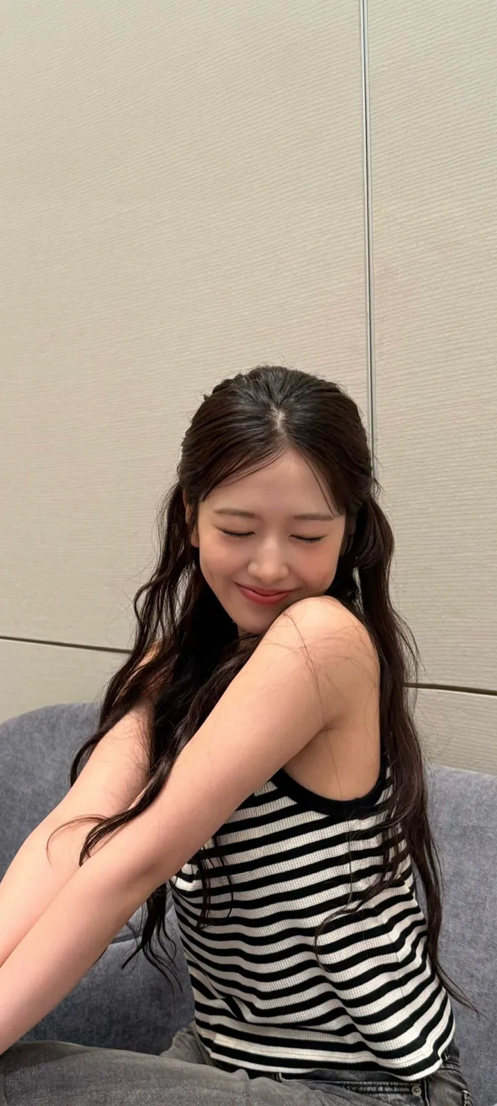 Fond d'écran de verrouillage mobile An Yu-jin 4K HD télécharger — IZ*ONE, IVE