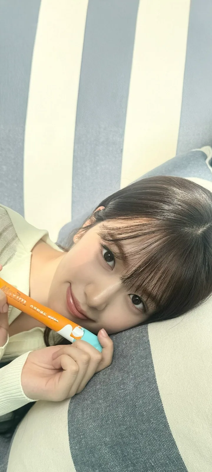 Fond d'écran de verrouillage mobile An Yu-jin 4K HD télécharger — IZ*ONE, IVE