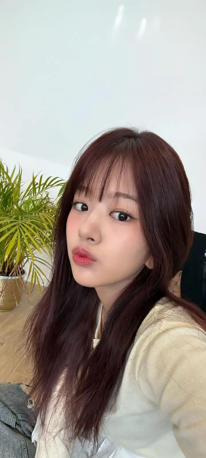 Fond d'écran de verrouillage mobile An Yu-jin 4K HD télécharger — IZ*ONE, IVE