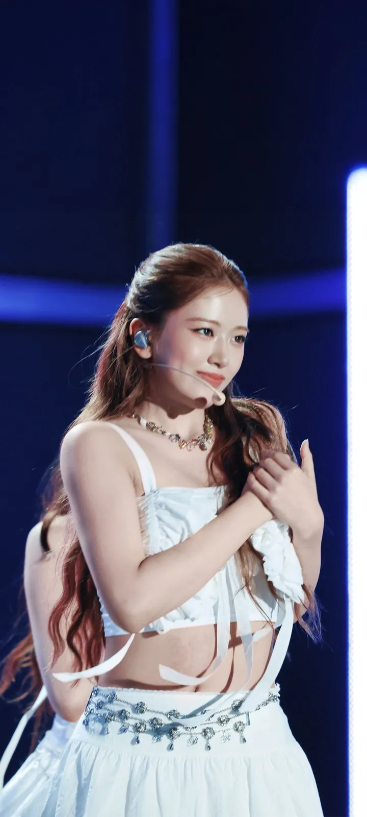 Fond d'écran de verrouillage mobile An Yu-jin 4K HD télécharger — IZ*ONE, IVE