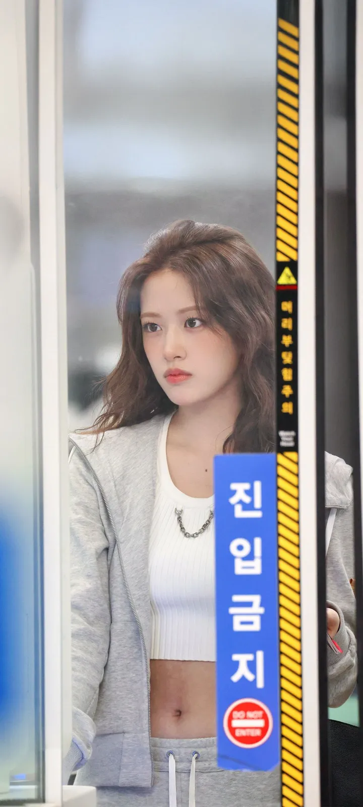 Fond d'écran de verrouillage mobile An Yu-jin 4K HD télécharger — IZ*ONE, IVE