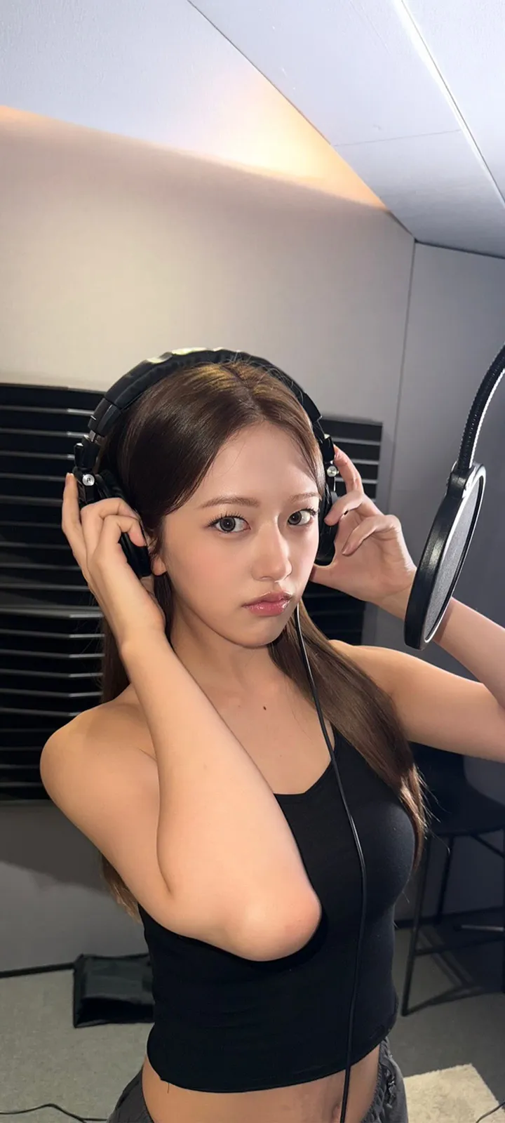 Fond d'écran de verrouillage mobile An Yu-jin 4K HD télécharger — IZ*ONE, IVE
