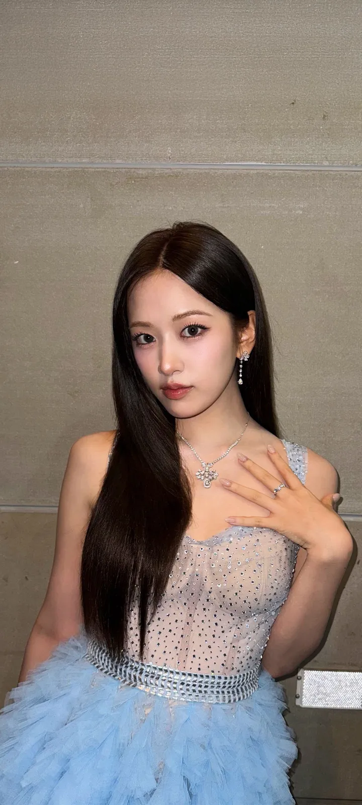 Fond d'écran de verrouillage mobile An Yu-jin 4K HD télécharger — IZ*ONE, IVE