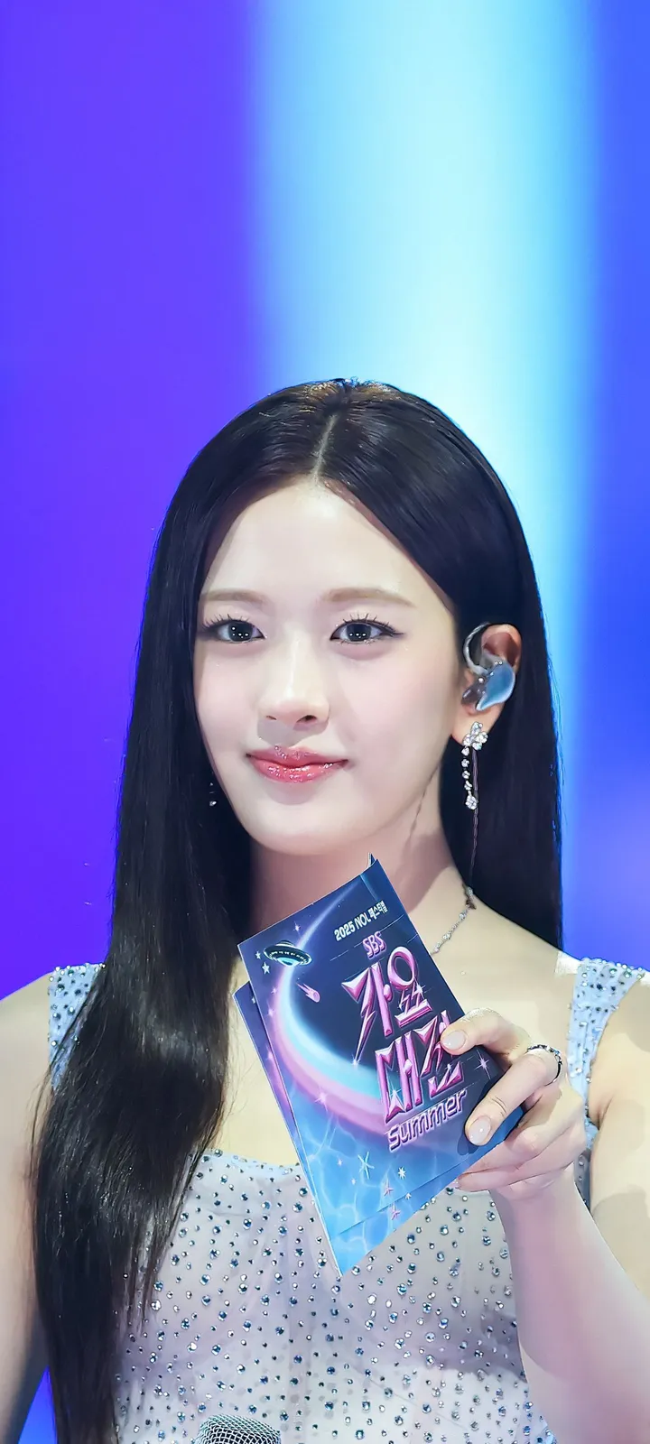 Fond d'écran de verrouillage mobile An Yu-jin 4K HD télécharger — IZ*ONE, IVE