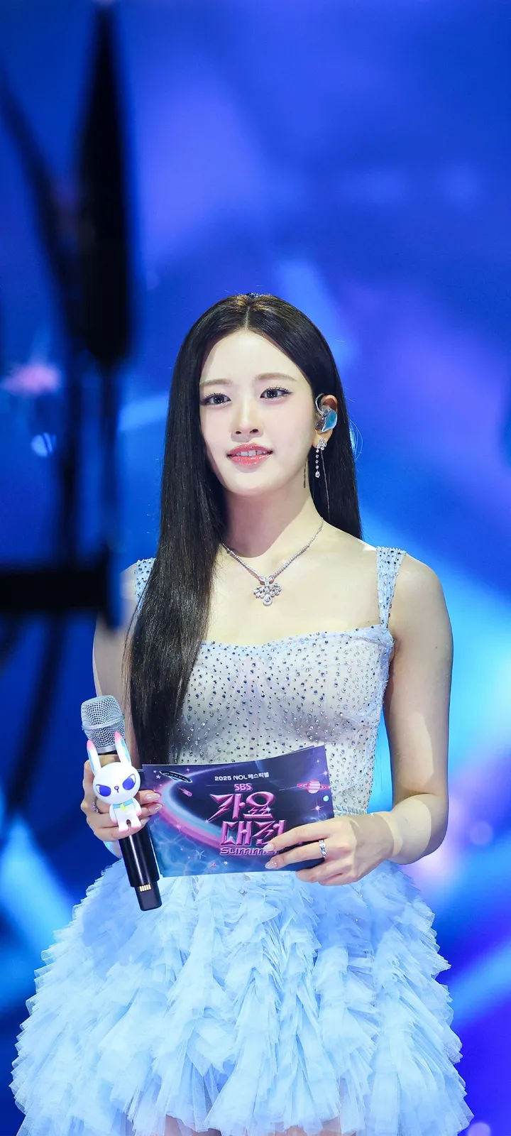 Fond d'écran de verrouillage mobile An Yu-jin 4K HD télécharger — IZ*ONE, IVE