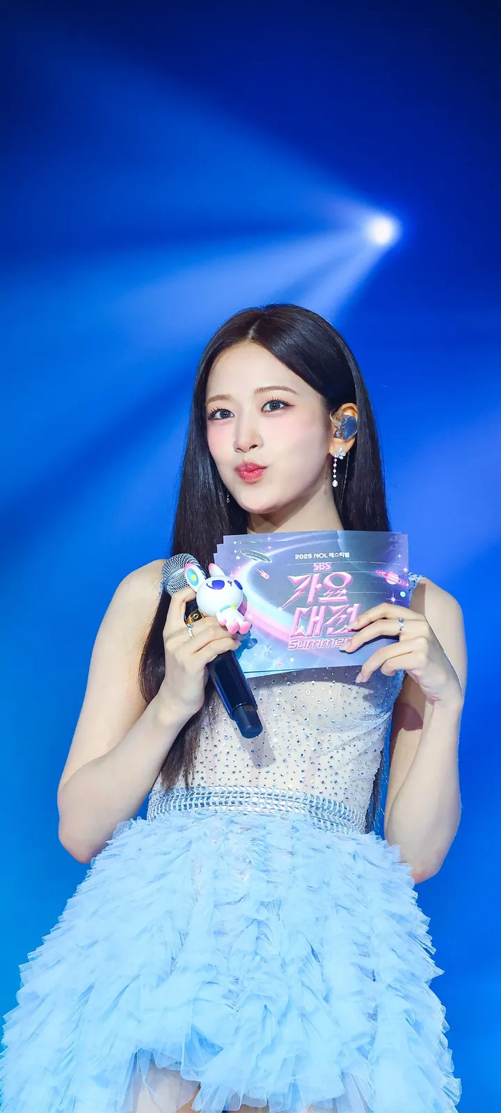 Fond d'écran de verrouillage mobile An Yu-jin 4K HD télécharger — IZ*ONE, IVE