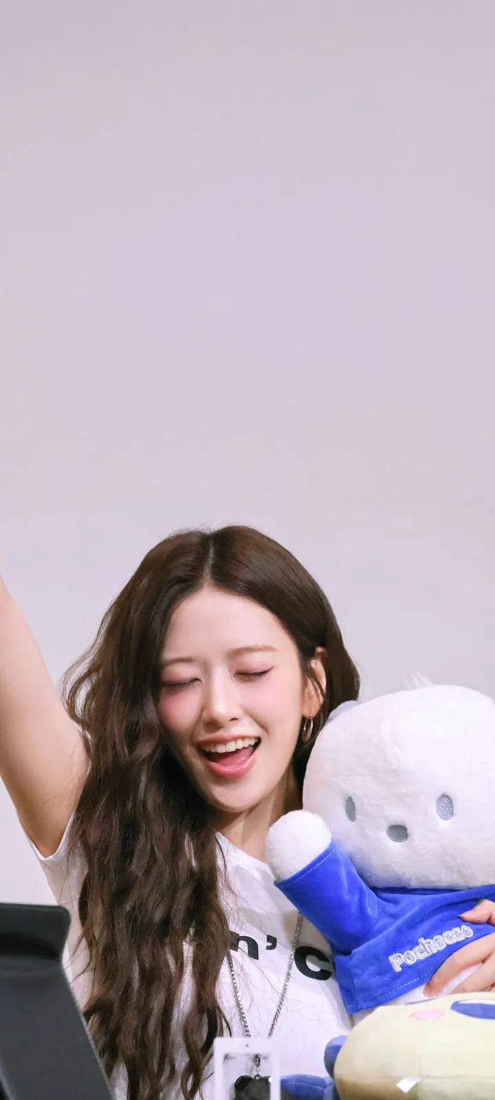 Fond d'écran de verrouillage mobile An Yu-jin 4K HD télécharger — IZ*ONE, IVE
