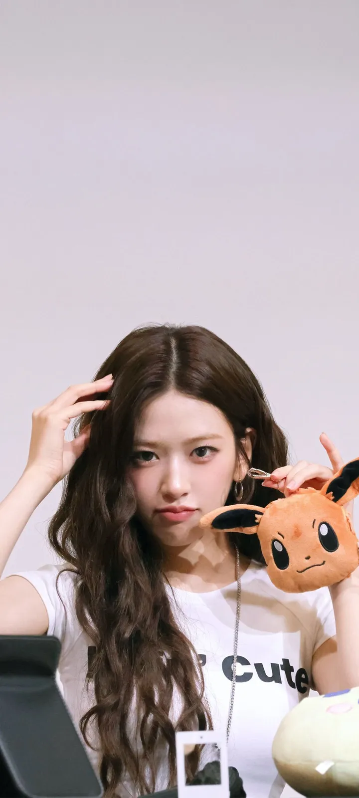 Fond d'écran de verrouillage mobile An Yu-jin 4K HD télécharger — IZ*ONE, IVE