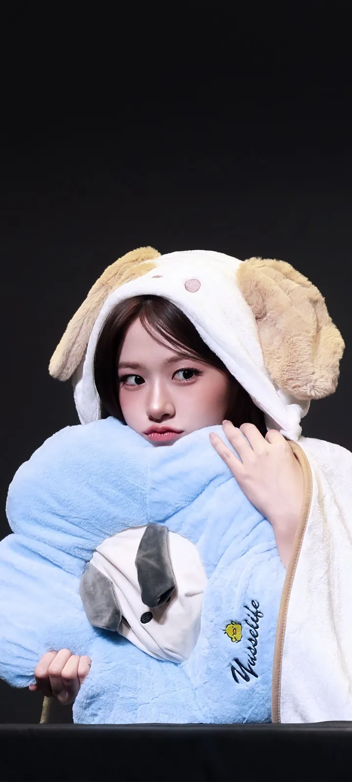Fond d'écran de verrouillage mobile An Yu-jin 4K HD télécharger — IZ*ONE, IVE