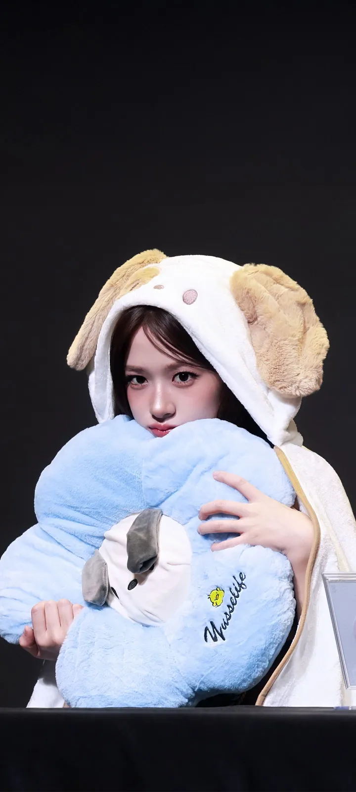 Fond d'écran de verrouillage mobile An Yu-jin 4K HD télécharger — IZ*ONE, IVE