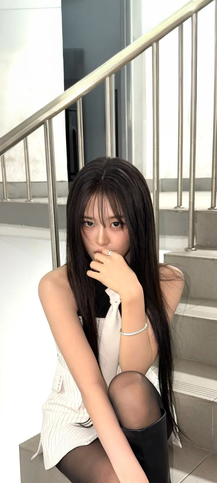 Fond d'écran de verrouillage mobile An Yu-jin 4K HD télécharger — IZ*ONE, IVE
