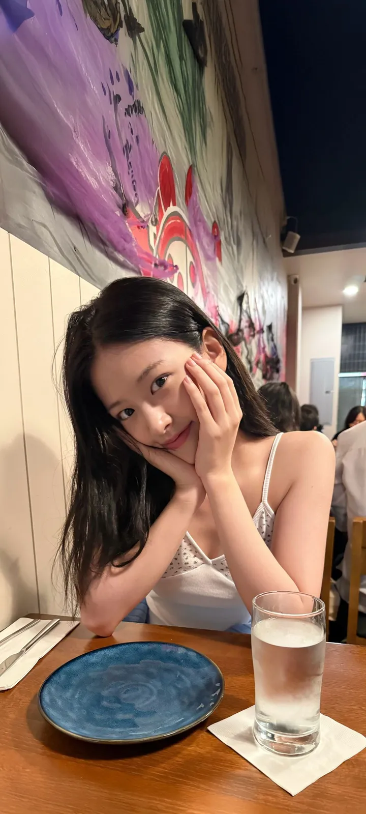 Fond d'écran de verrouillage mobile An Yu-jin 4K HD télécharger — IZ*ONE, IVE